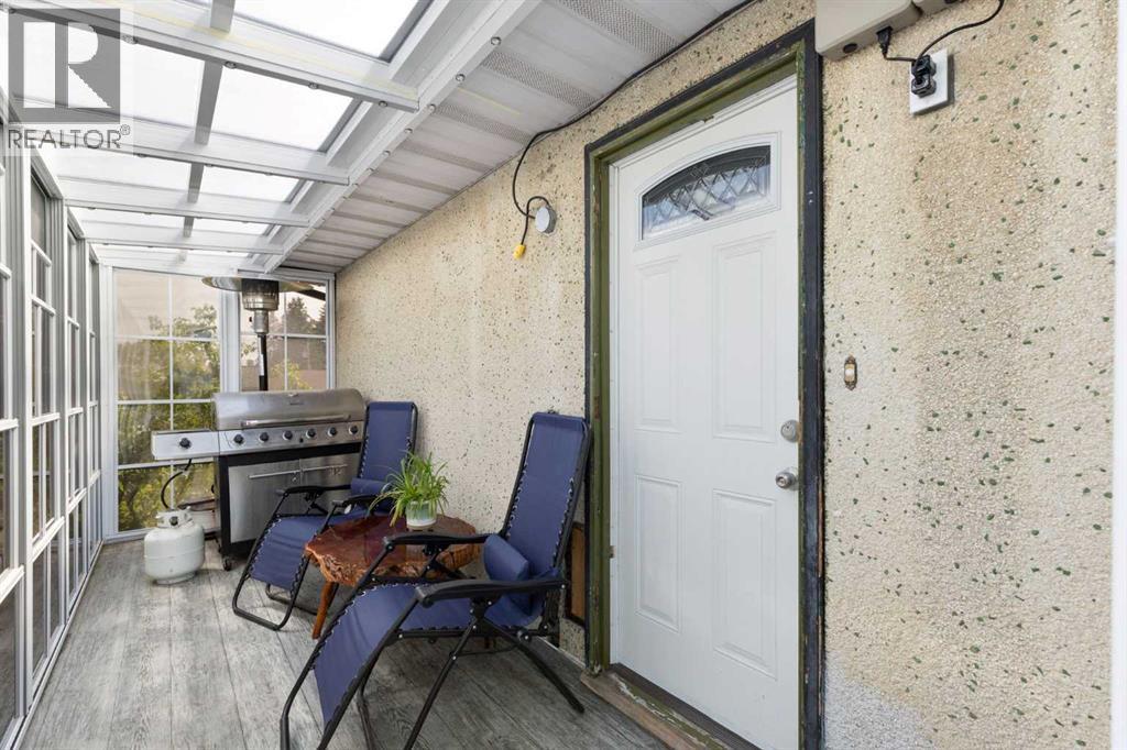 1016 Hunterdale Place NW - 35