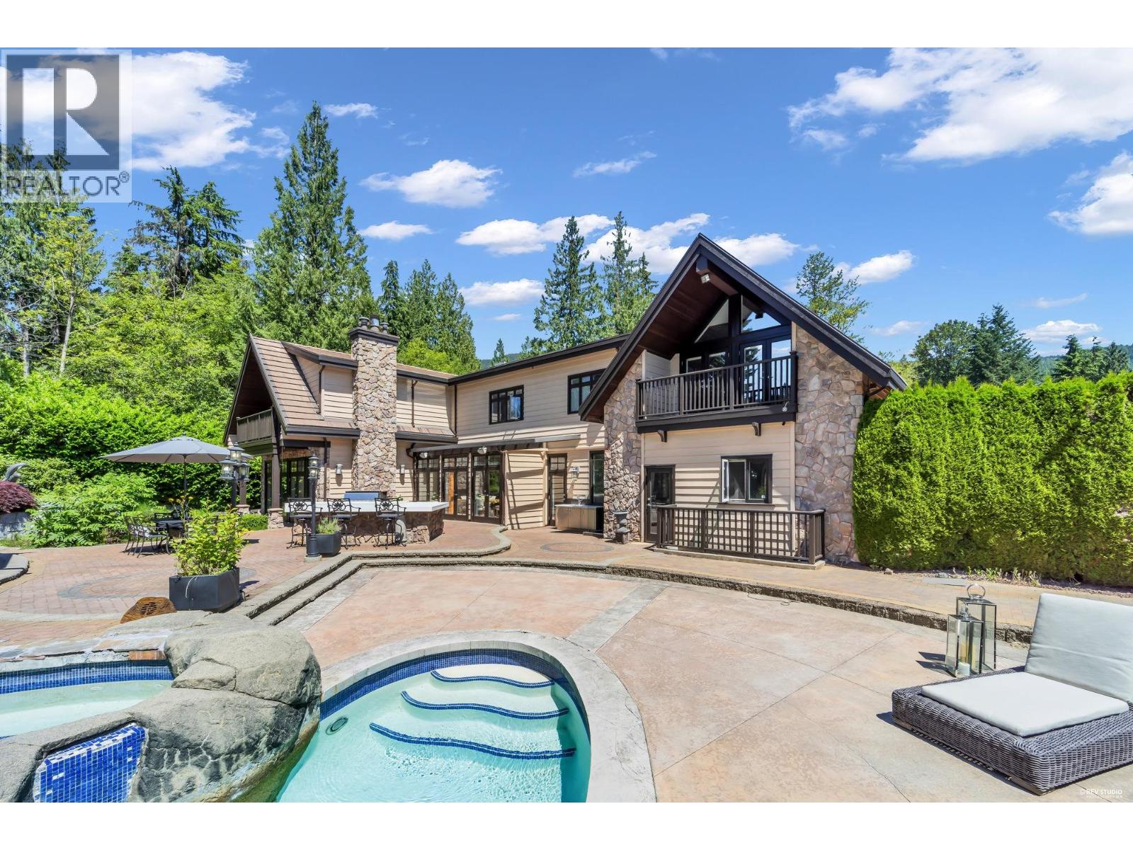 3007 SUNNYSIDE ROAD, Anmore
