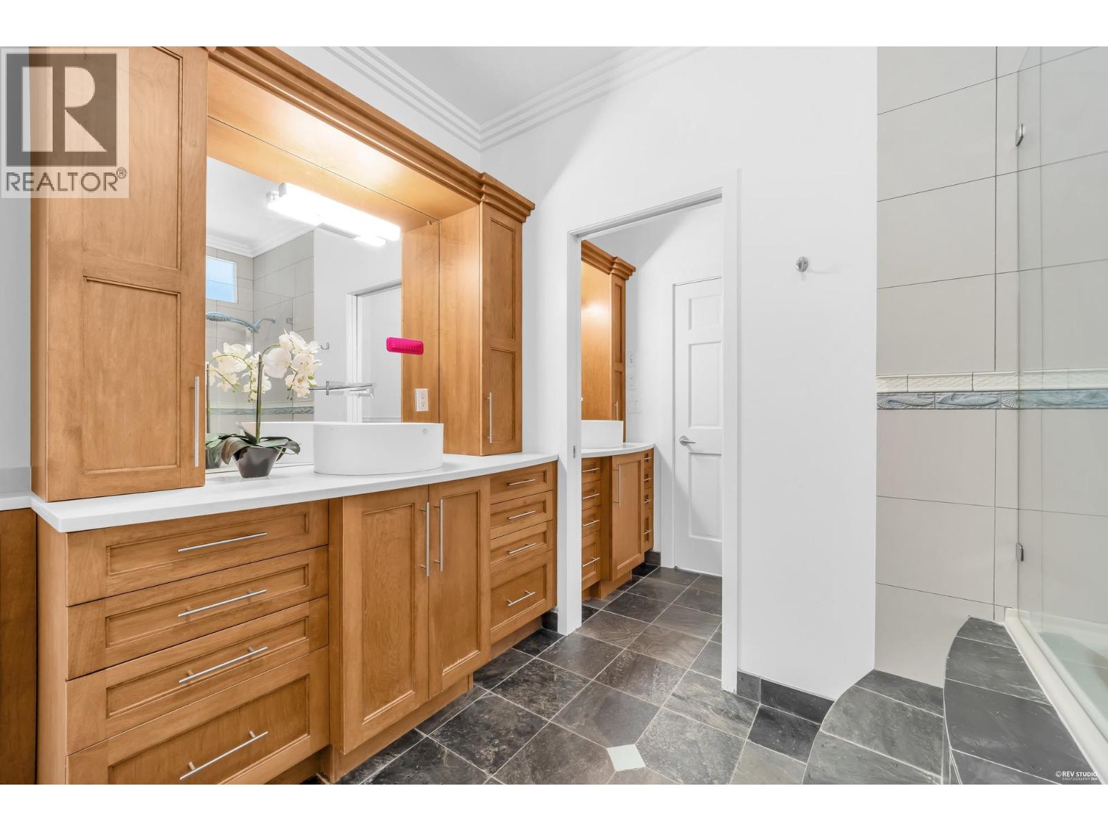 3007 SUNNYSIDE ROAD, Anmore