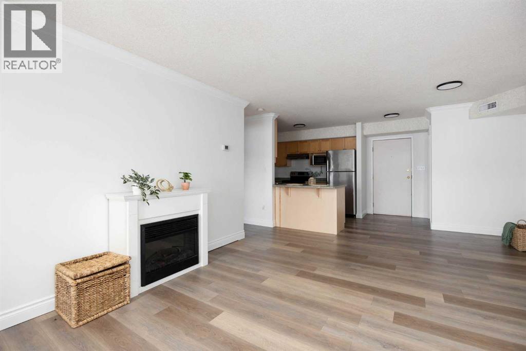 #1410 38 Riedel Street - 5