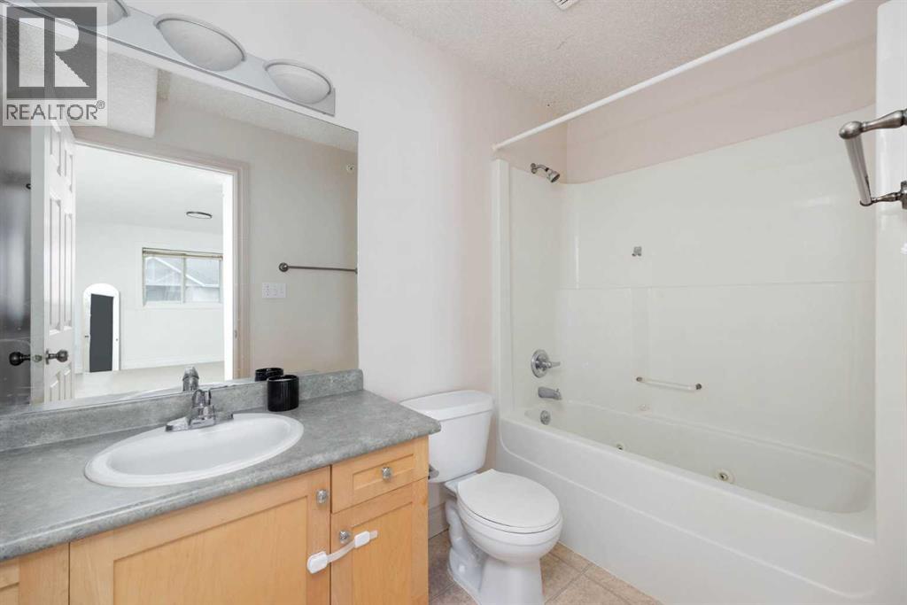 #1410 38 Riedel Street - 10