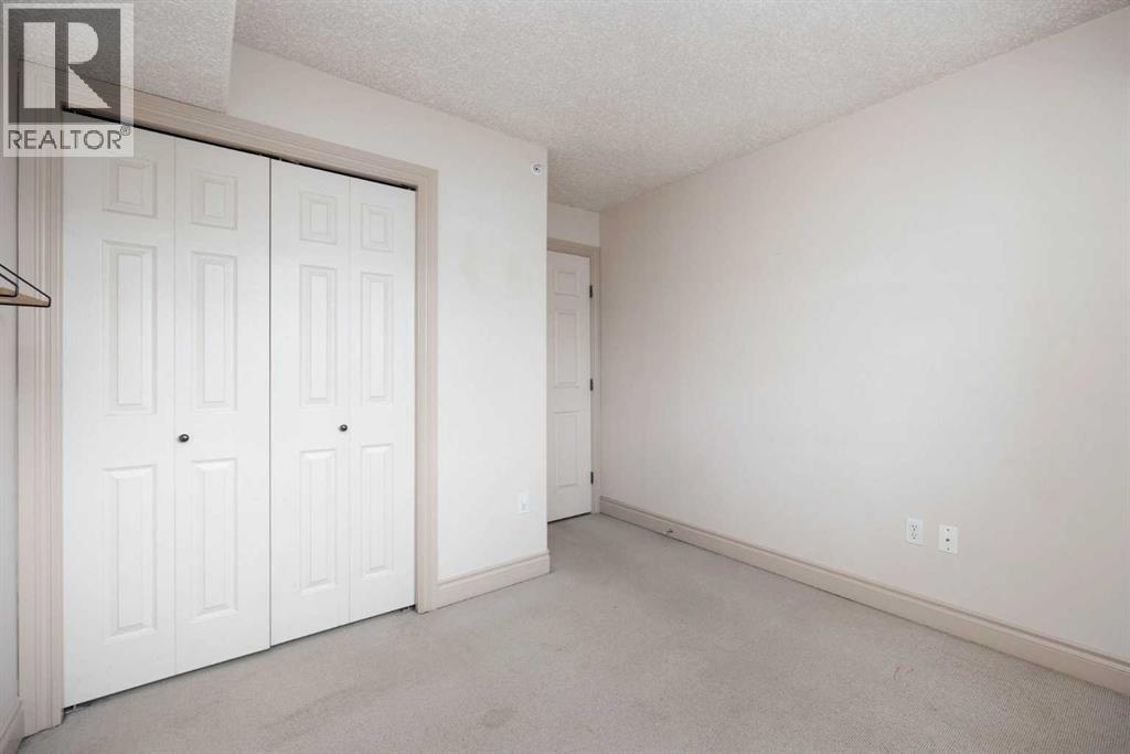 #1410 38 Riedel Street - 18