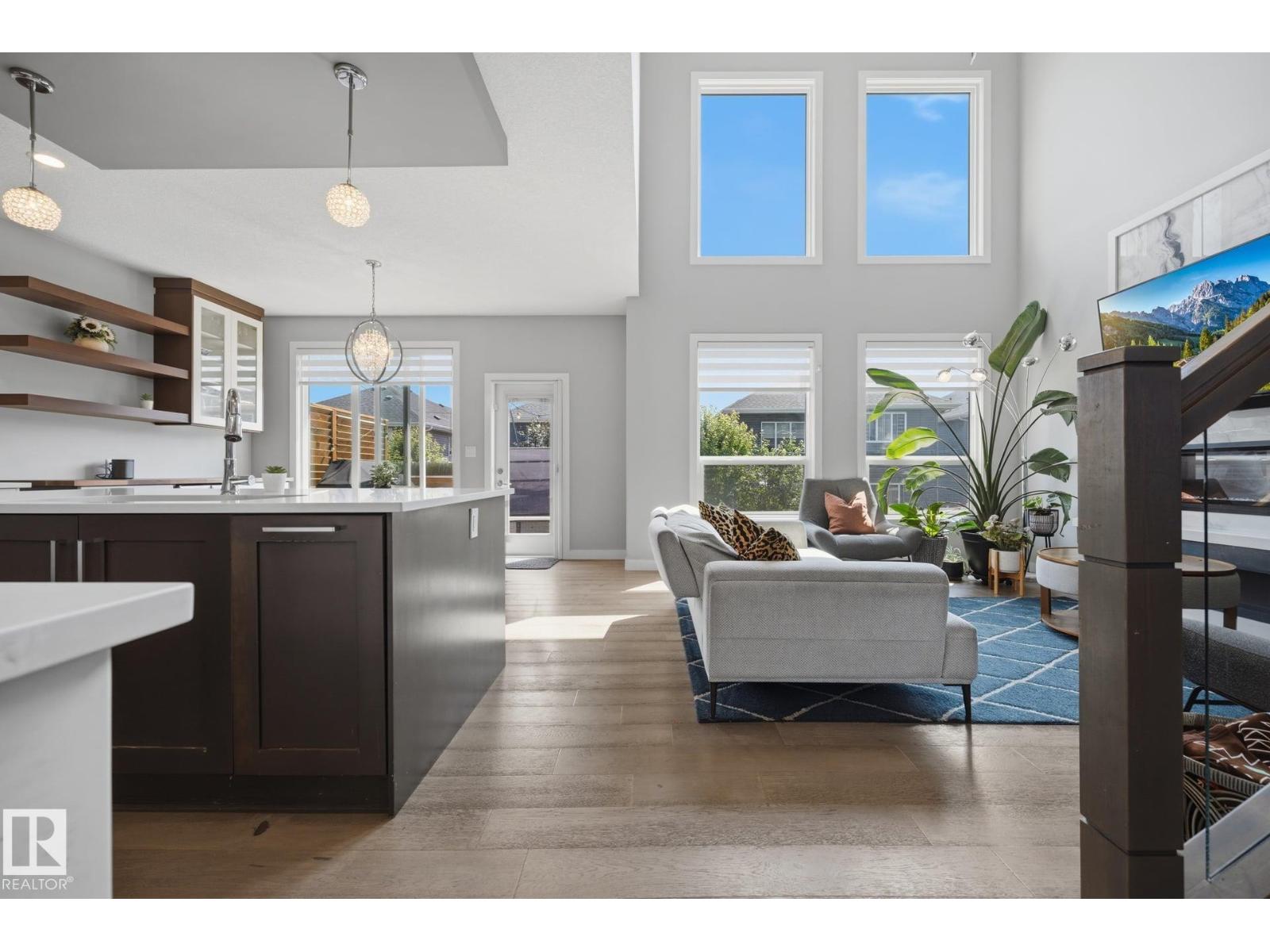 3870 ROBINS CR NW NW - 5