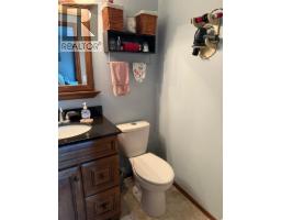 Bedroom - 13 Assiniboine Drive, Swan Hills, AB T0G2C0 Photo 10