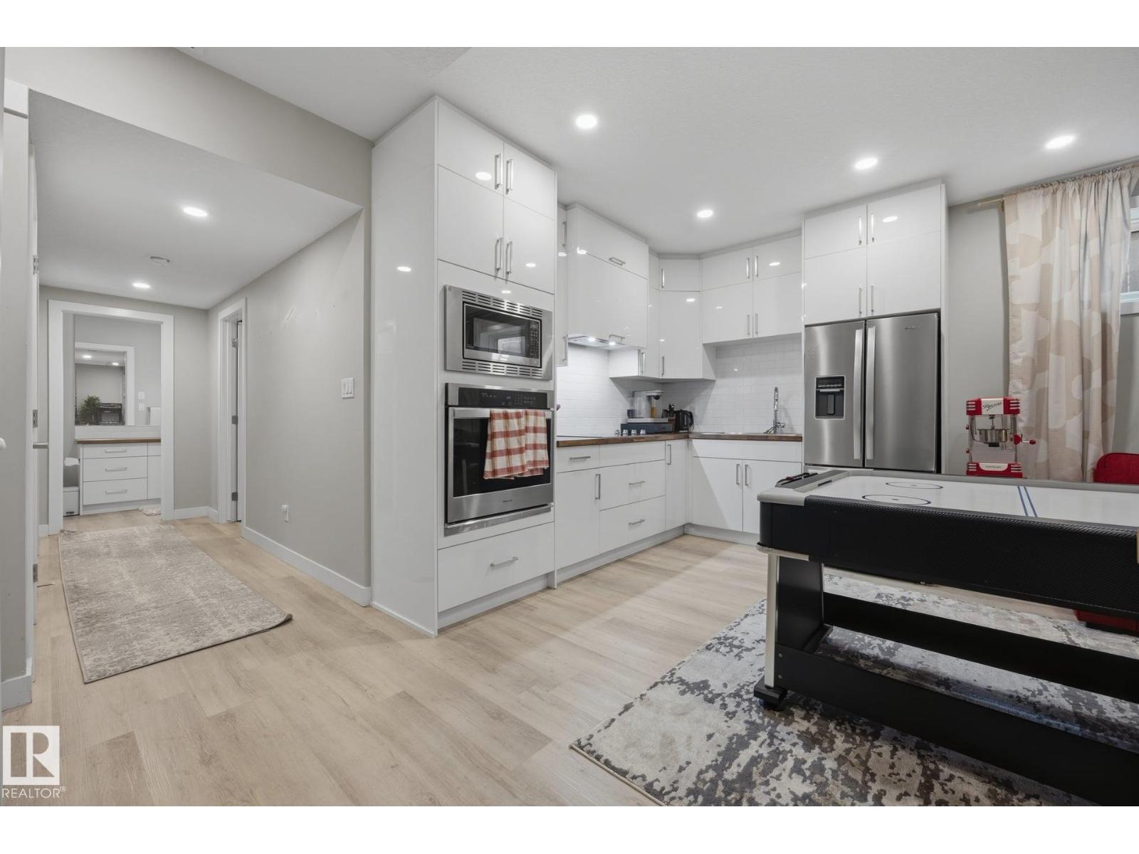 3870 ROBINS CR NW NW - 58