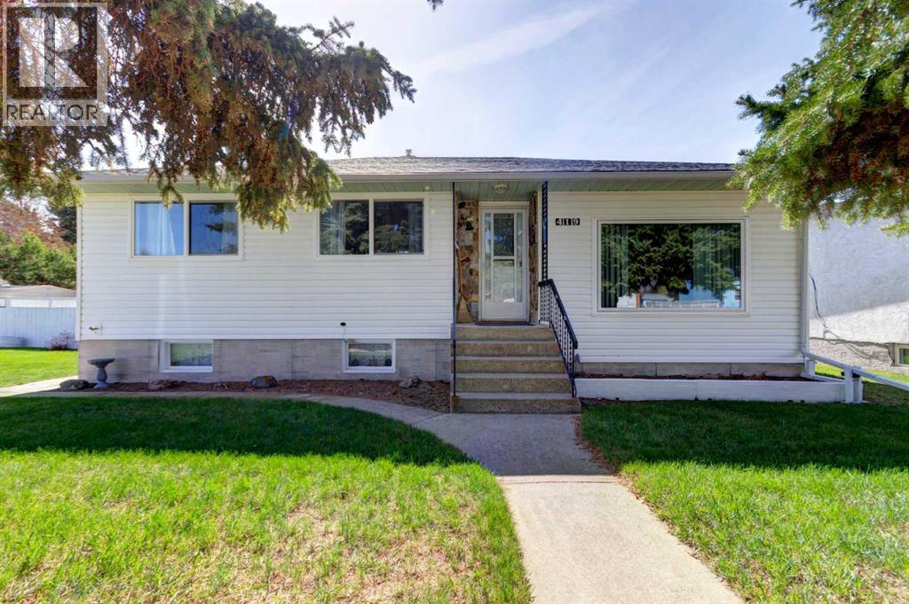 419 2 Street N - 2