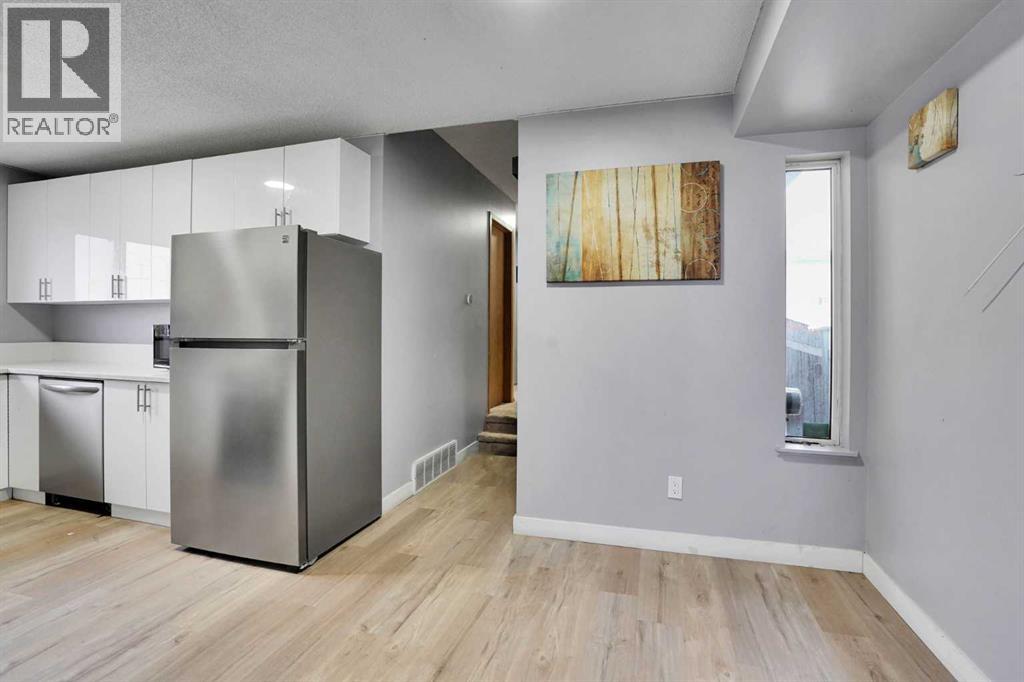 133 MARTINGLEN Way NE - 12