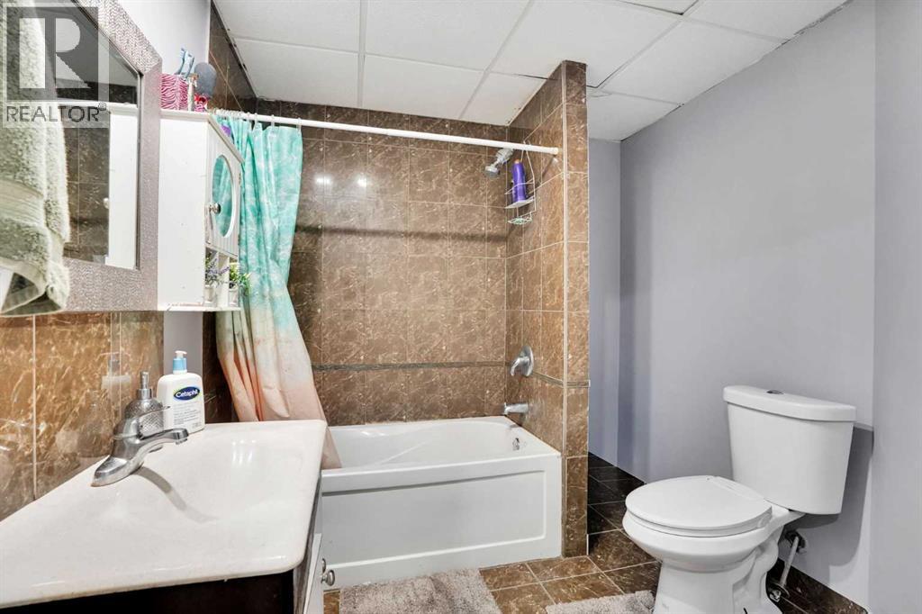 133 MARTINGLEN Way NE - 34