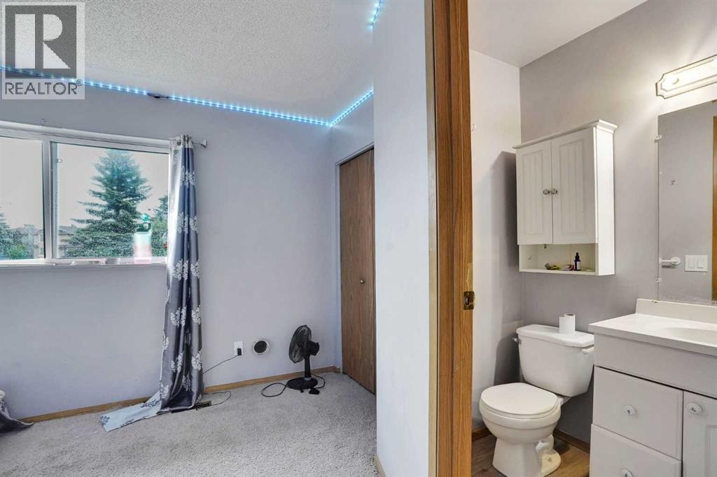 133 MARTINGLEN Way NE - 23