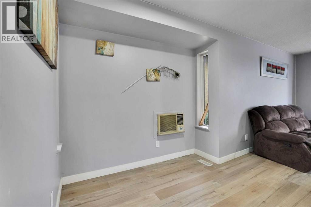 133 MARTINGLEN Way NE - 13