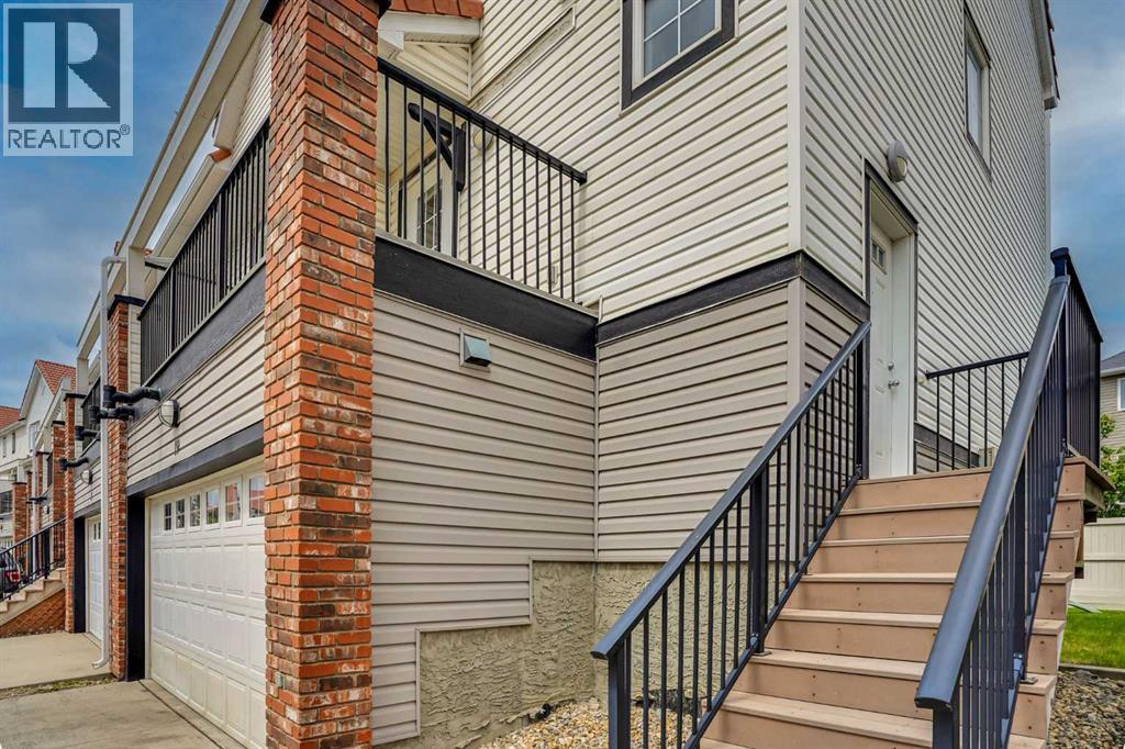 19 Royal Oak Plaza NW - 17