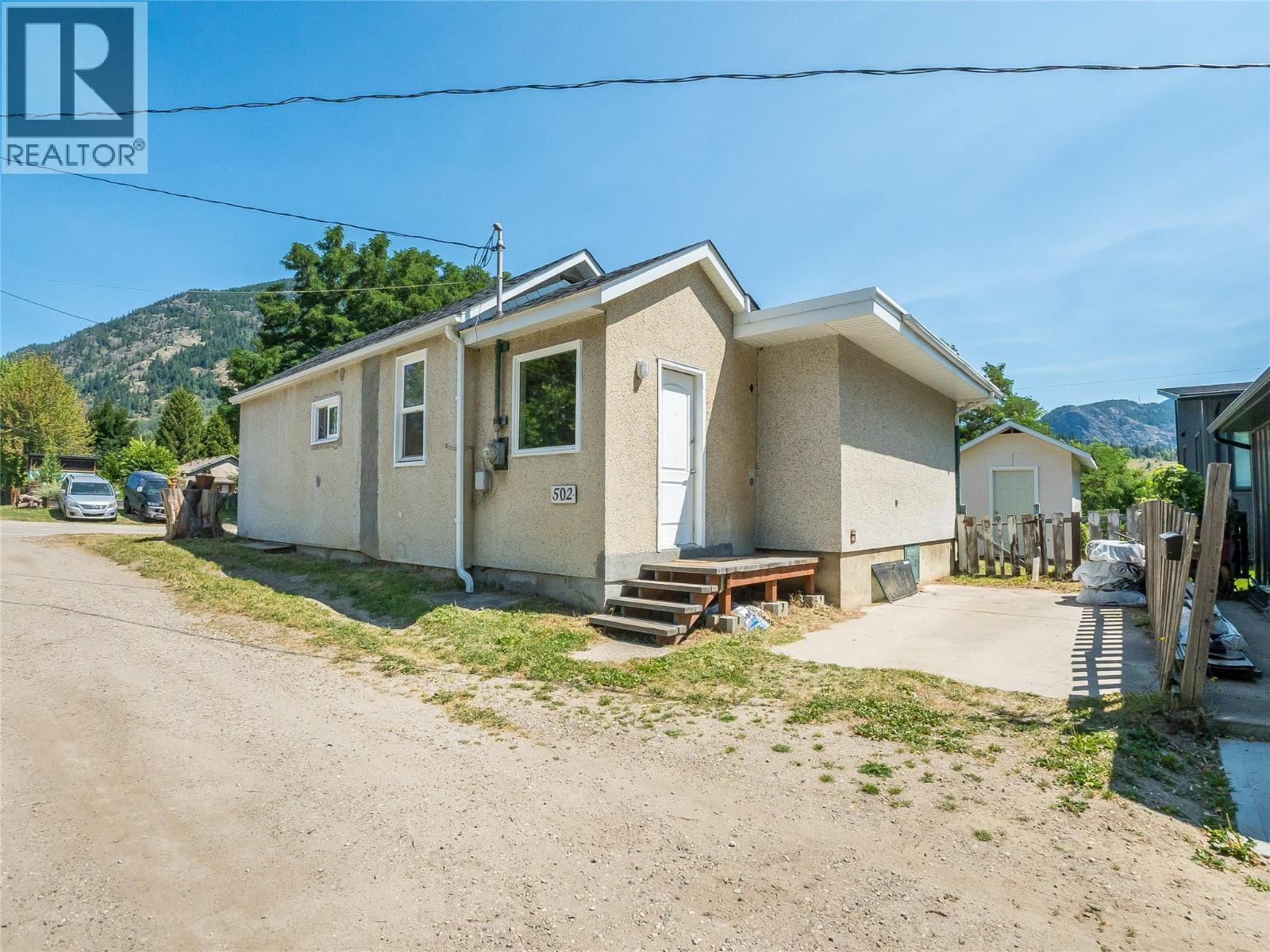 502 3rd Avenue - 27