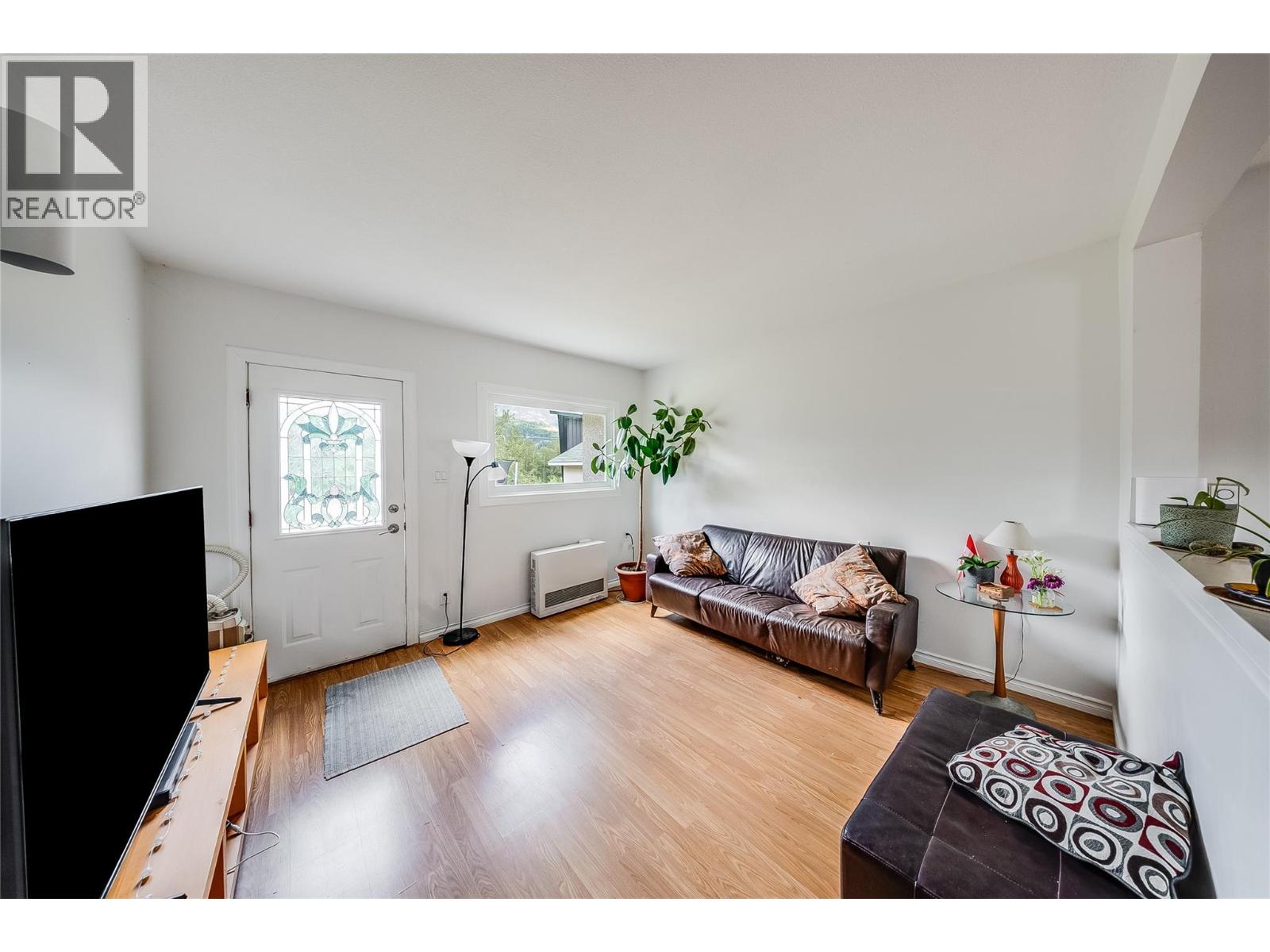 502 3rd Avenue - 5