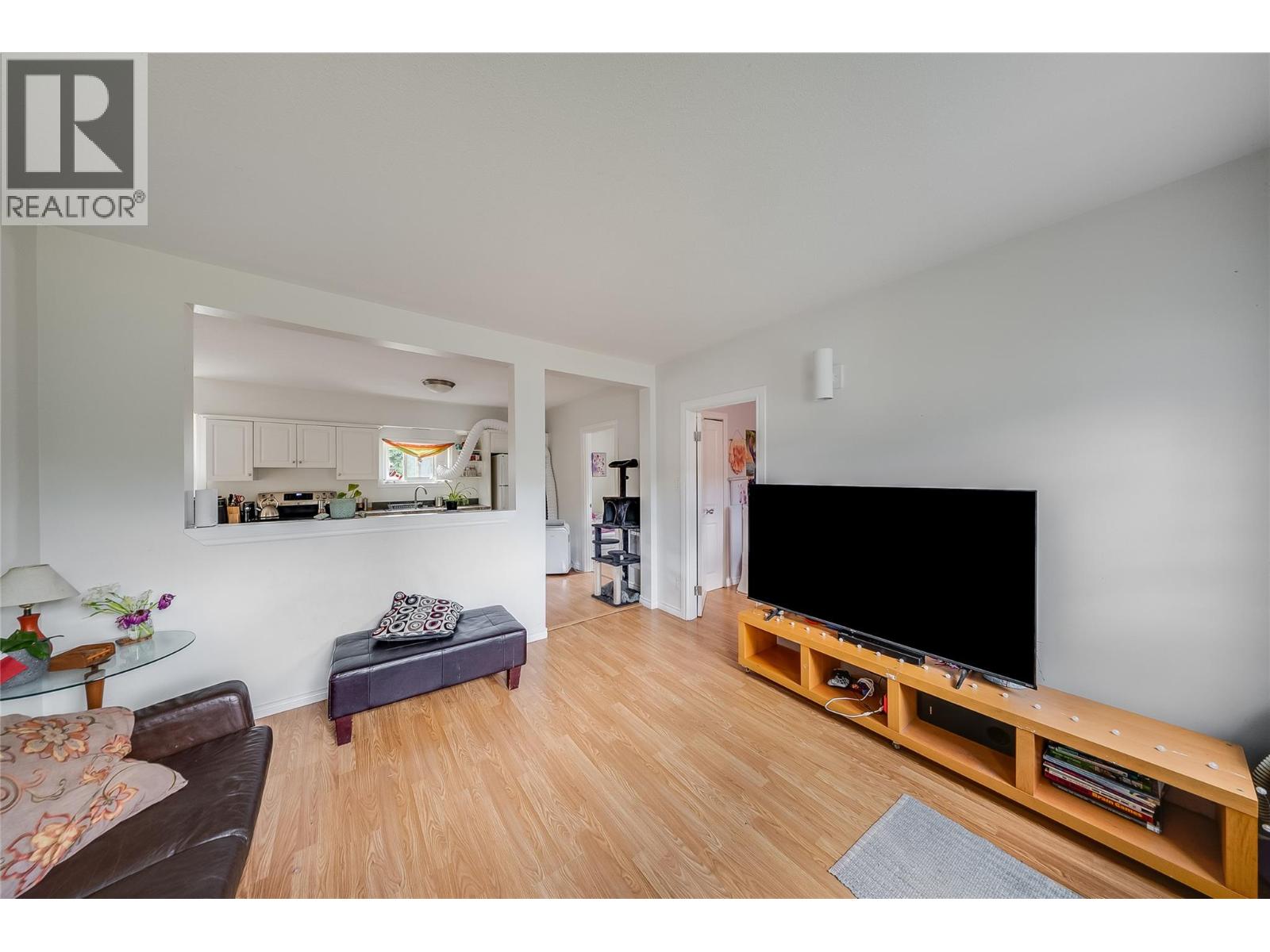 502 3rd Avenue - 7