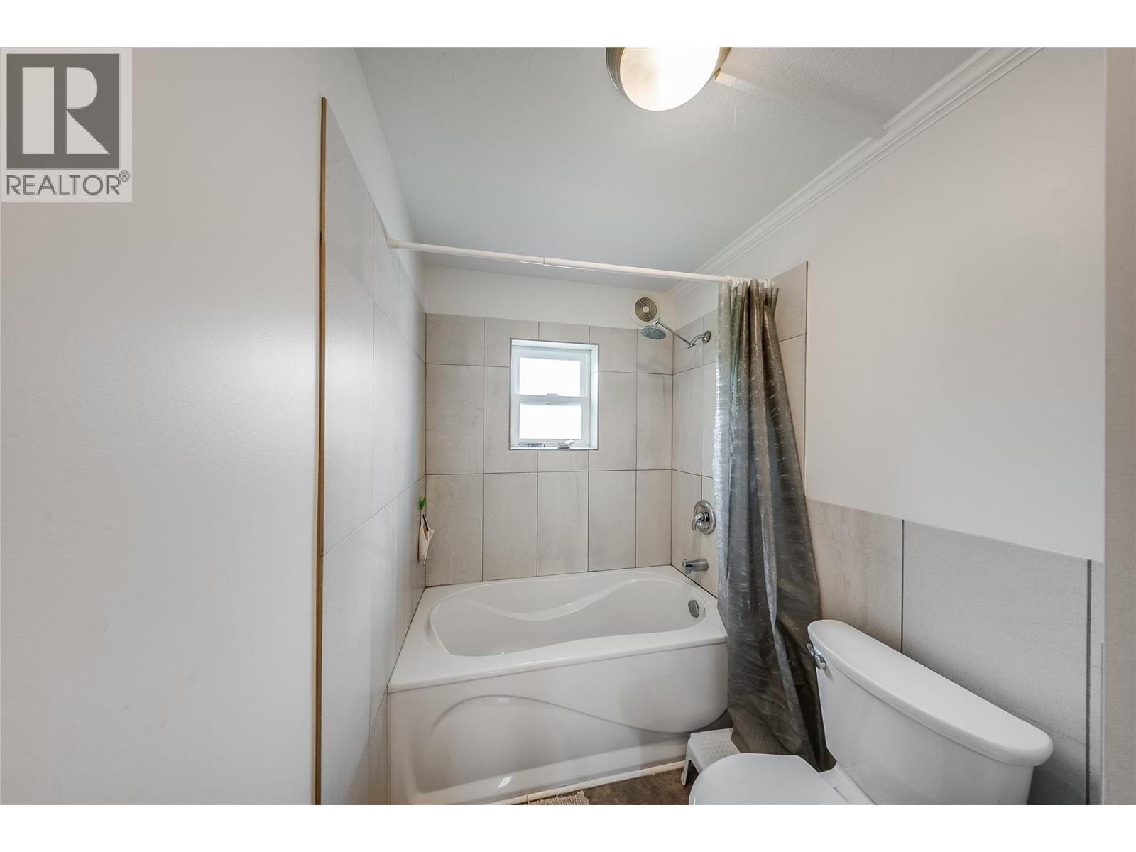 502 3rd Avenue - 21