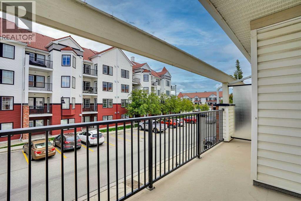19 Royal Oak Plaza NW - 48