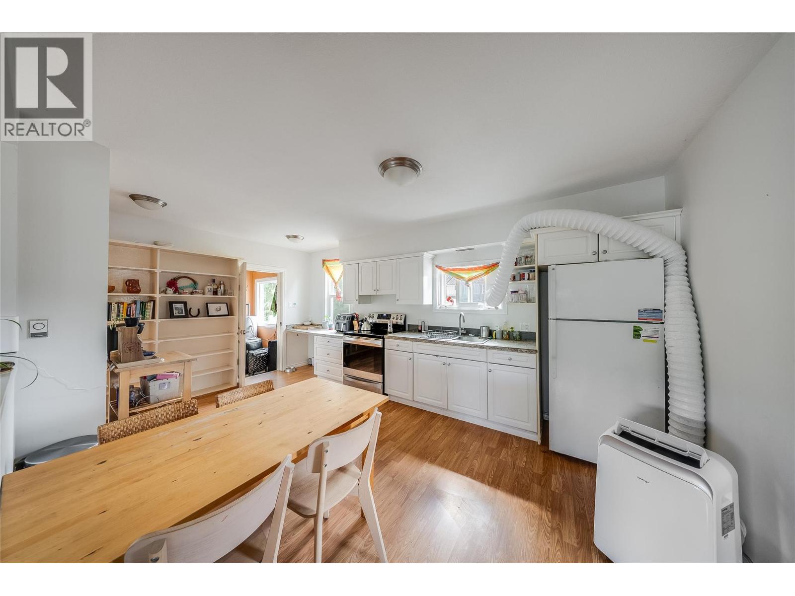 502 3rd Avenue - 9