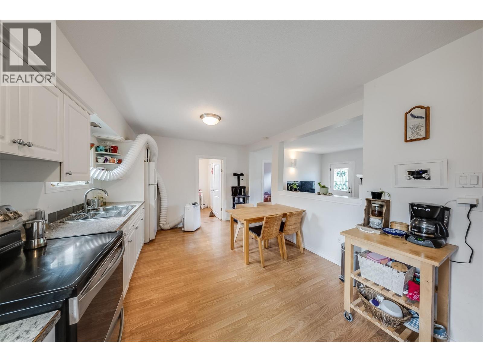 502 3rd Avenue - 12