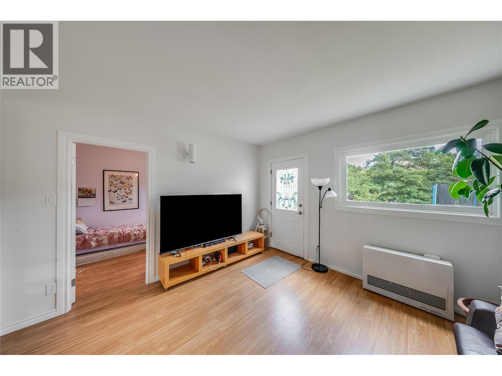 502 3rd Avenue - 6