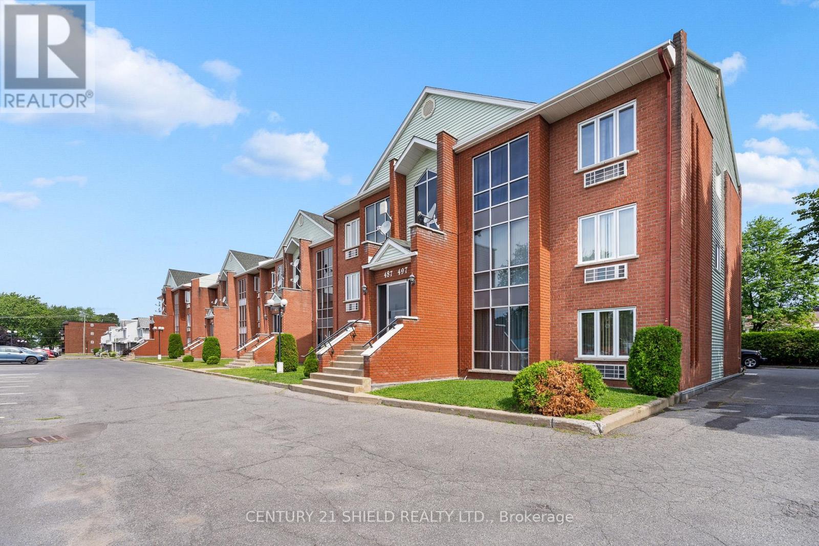 #3 465 SPENCE AVENUE - 33