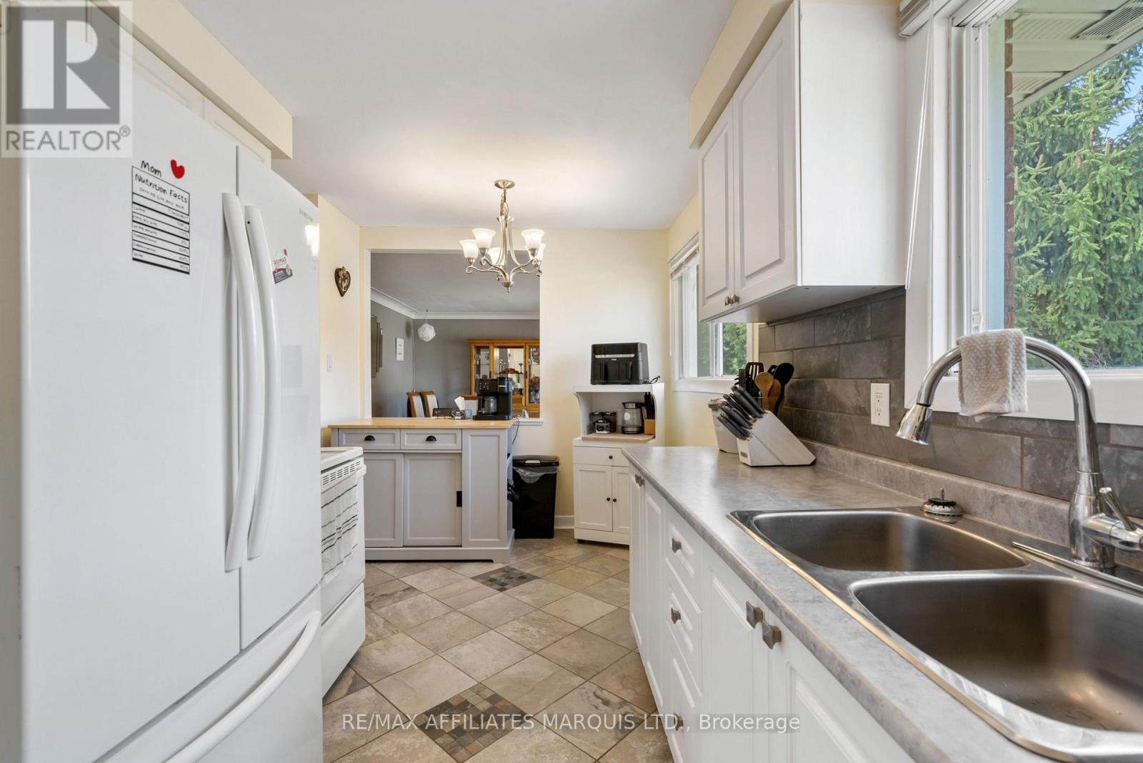 1210 OSBORNE AVENUE - 14