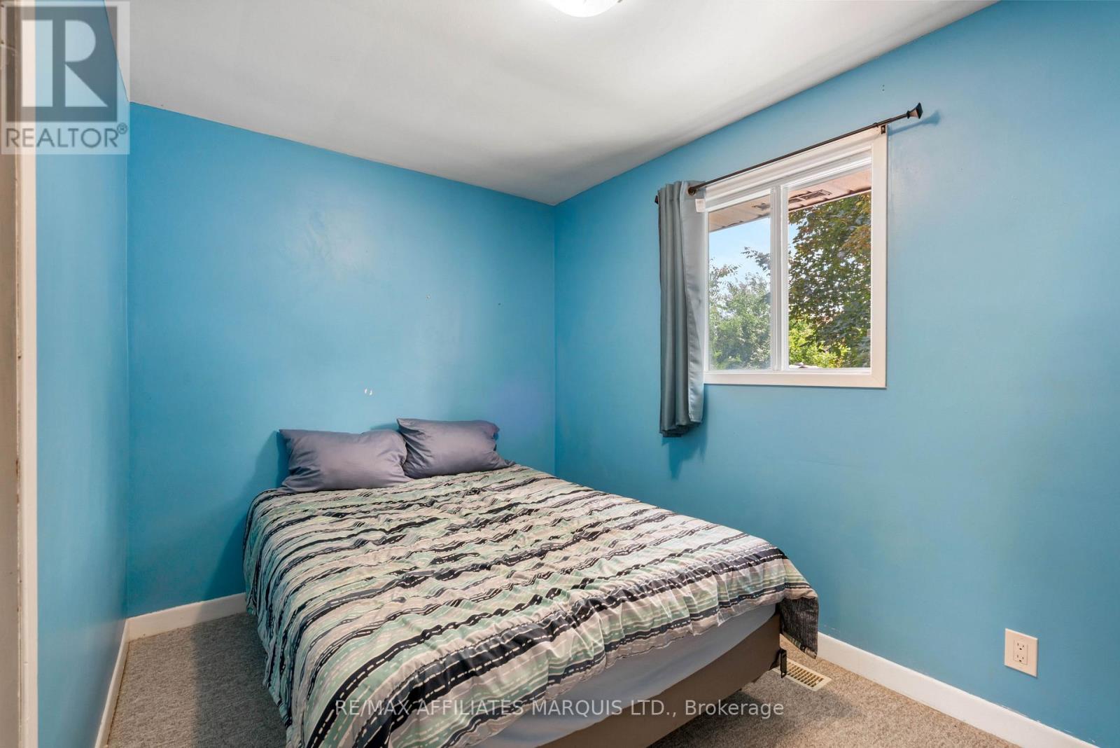 1210 OSBORNE AVENUE - 15