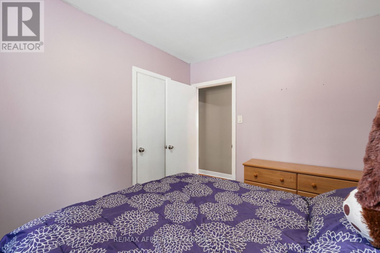 1210 OSBORNE AVENUE - 18