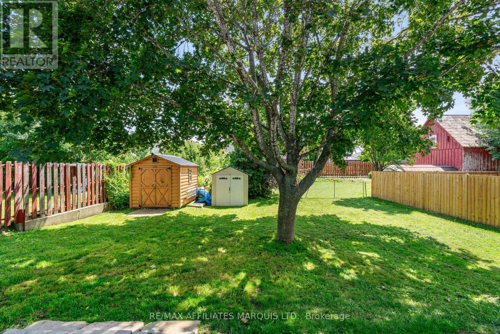1210 OSBORNE AVENUE - 31