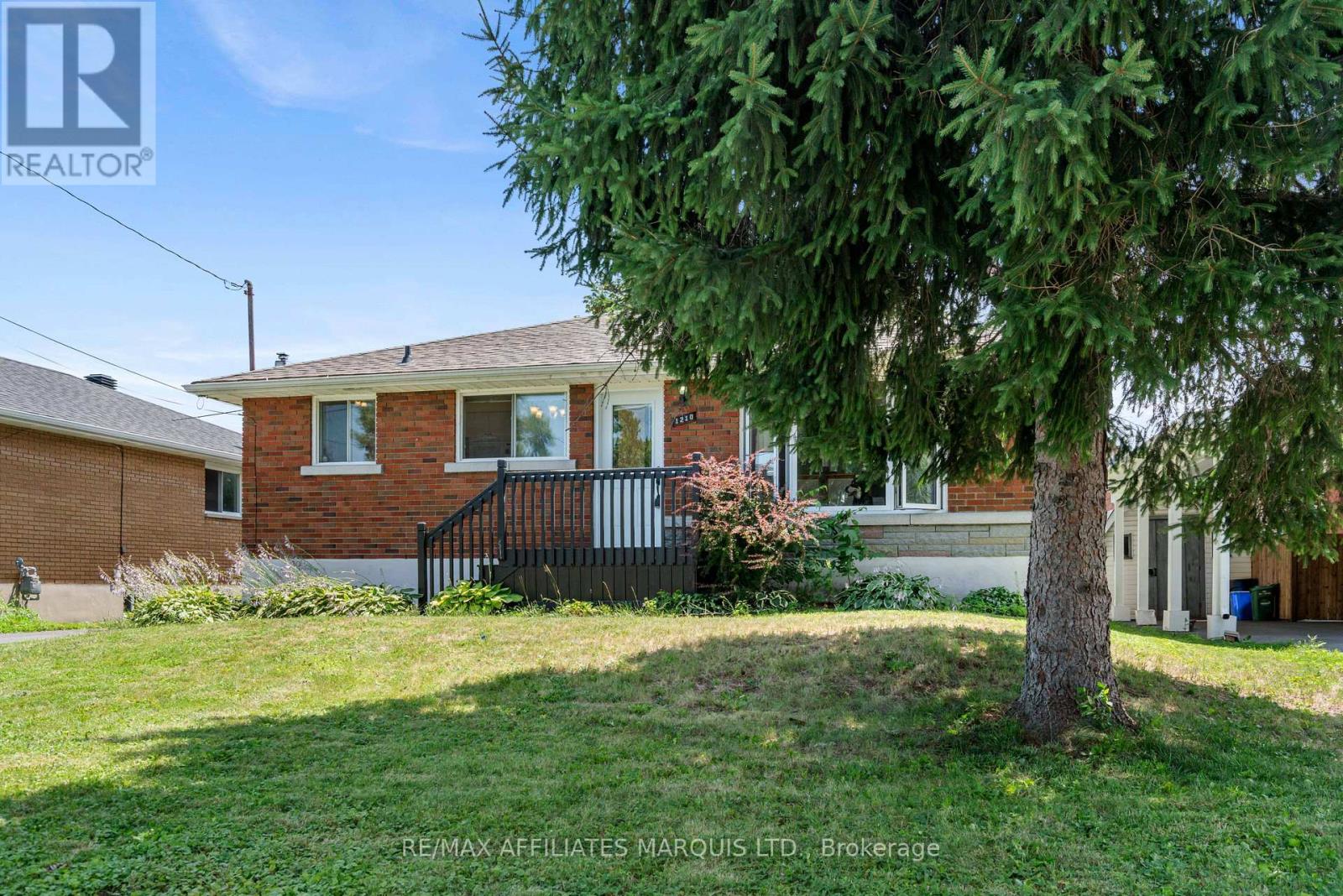 1210 OSBORNE AVENUE - 4