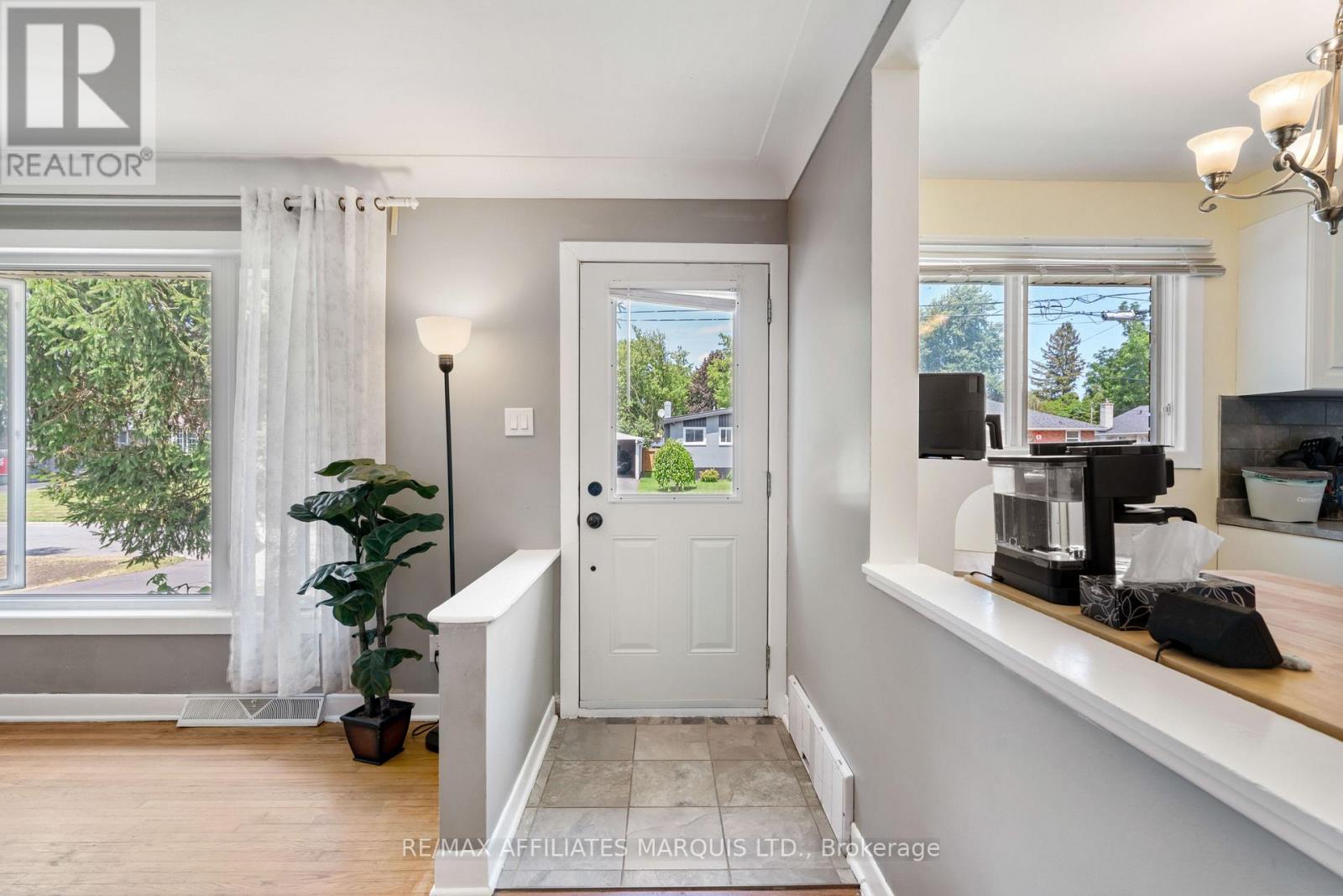 1210 OSBORNE AVENUE - 6