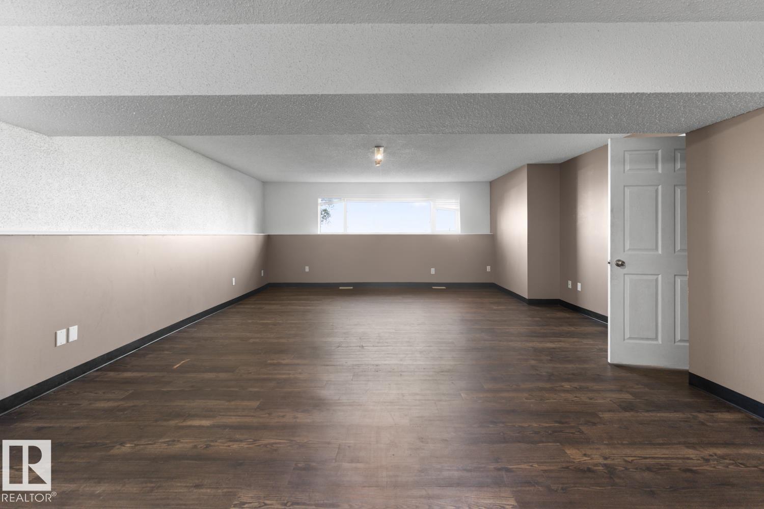 315 Lakeshore DR - 21