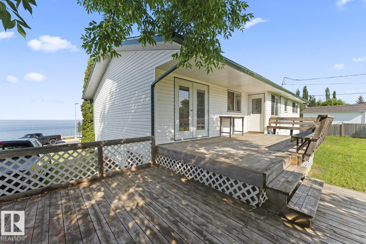 315 Lakeshore DR - Image 30
