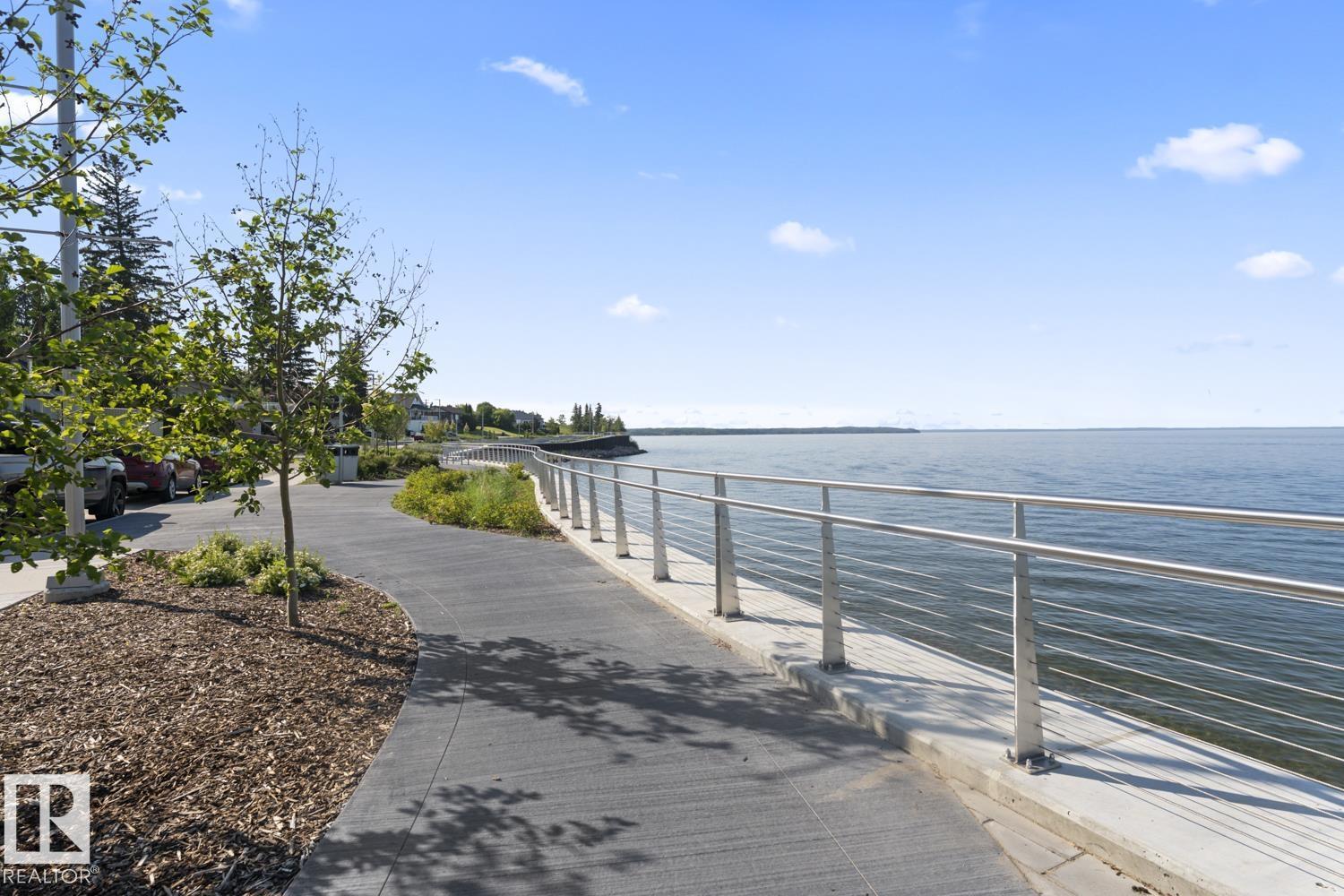 315 Lakeshore DR - 37