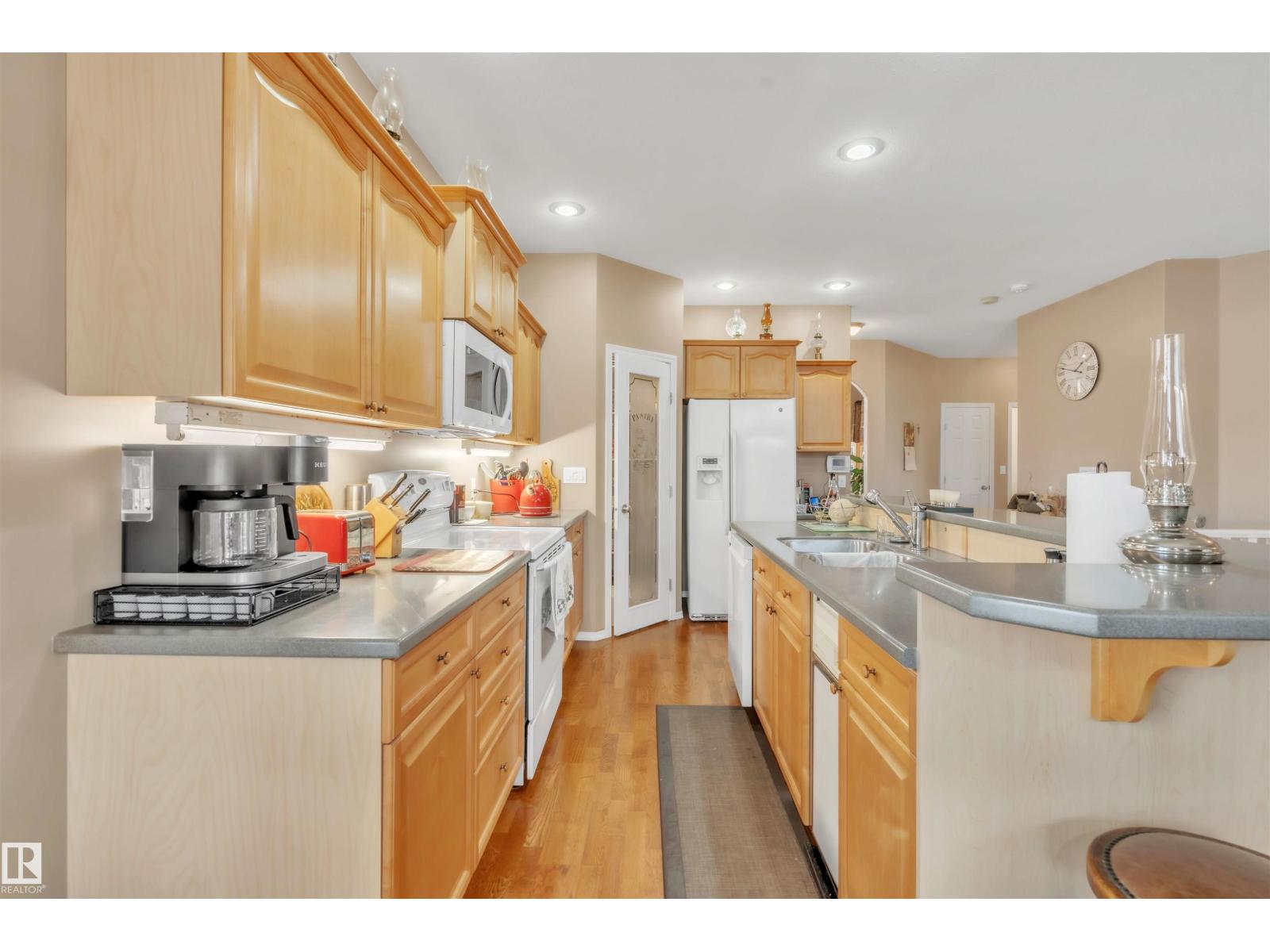 3006 Red Fox DR - 2