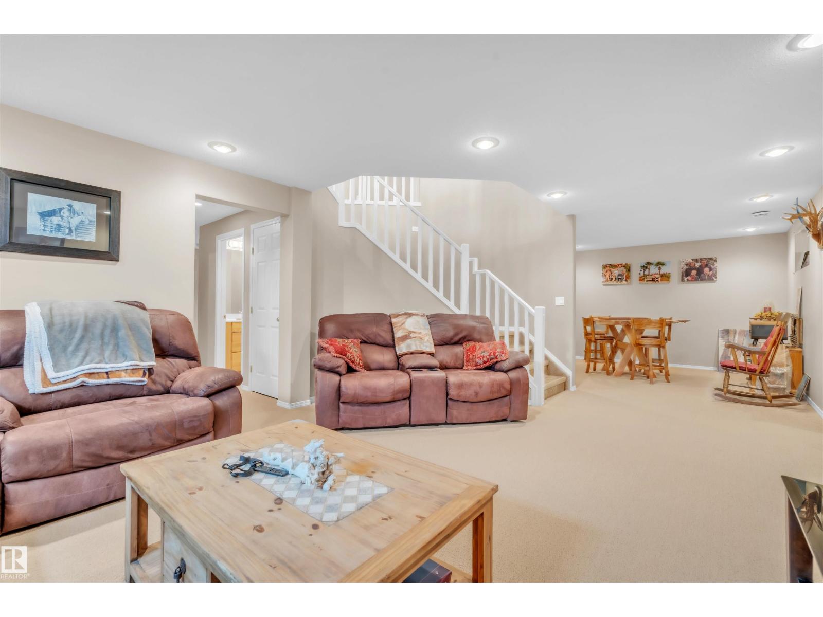 3006 Red Fox DR - 19