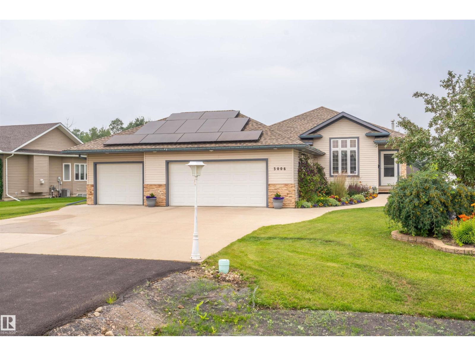 3006 Red Fox DR - 32