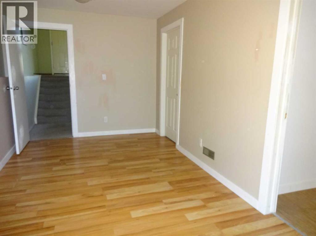 250 Falmere Way NE - 15