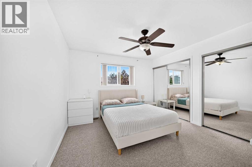 #35 102 Canoe Square SW - 20