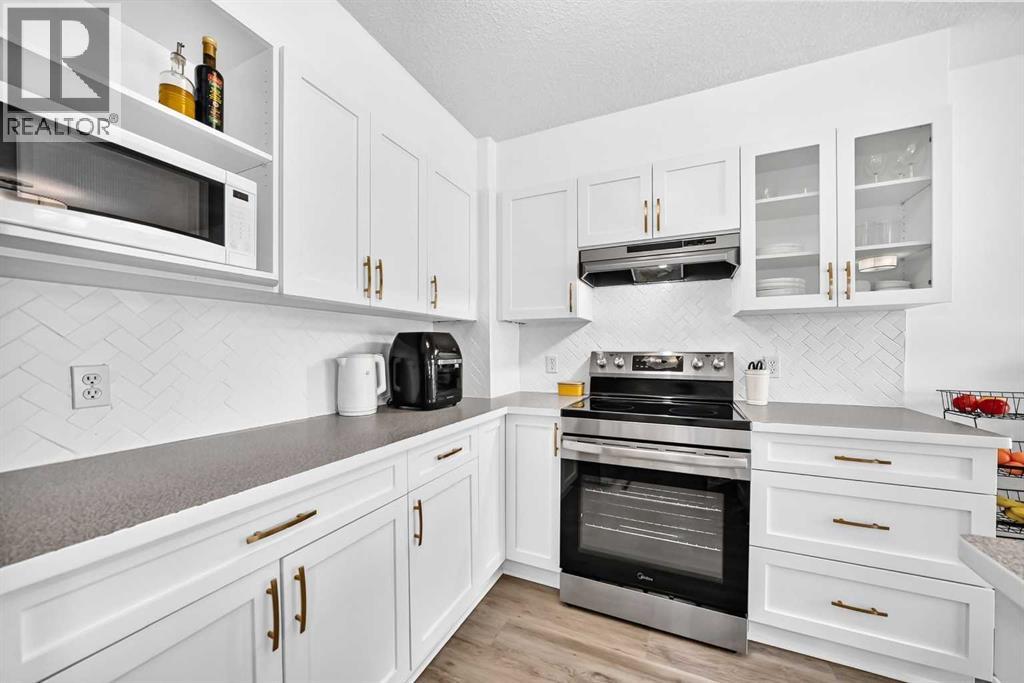 #35 102 Canoe Square SW - 15