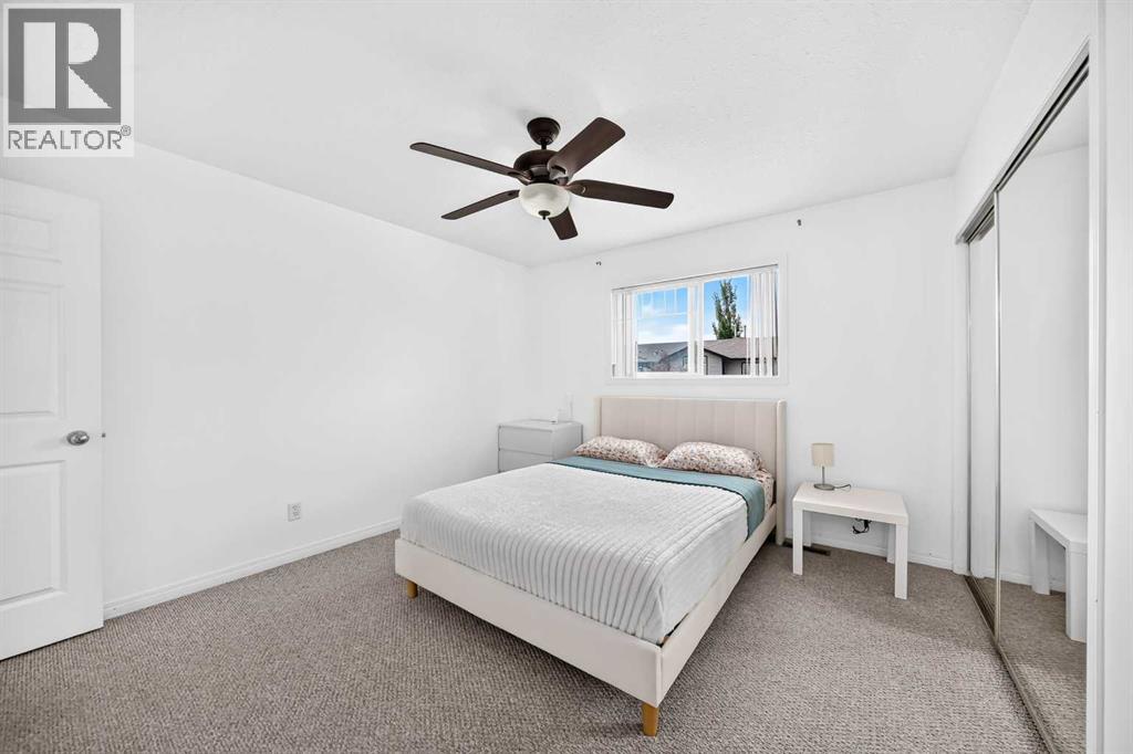 #35 102 Canoe Square SW - 21