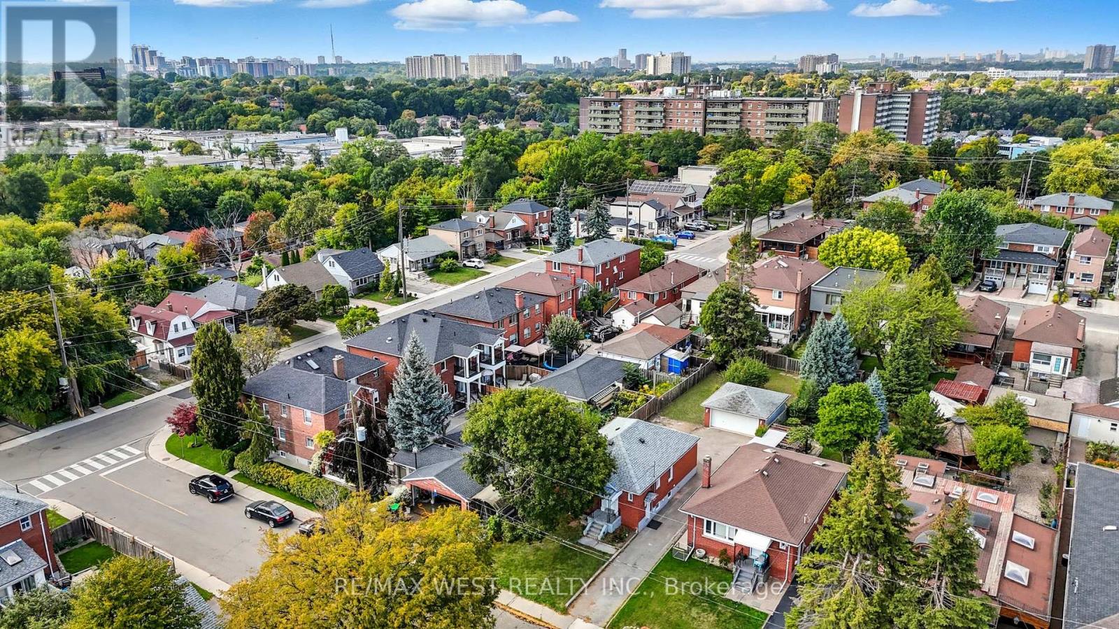 38 FELTHAM AVENUE - Image 48
