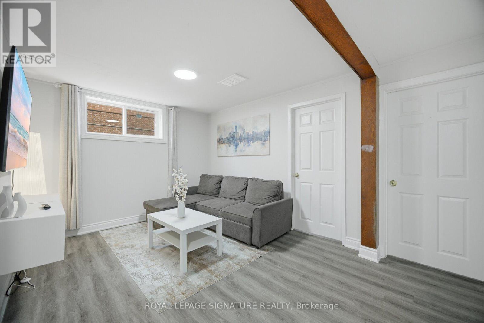 51 WILTON DRIVE - 35