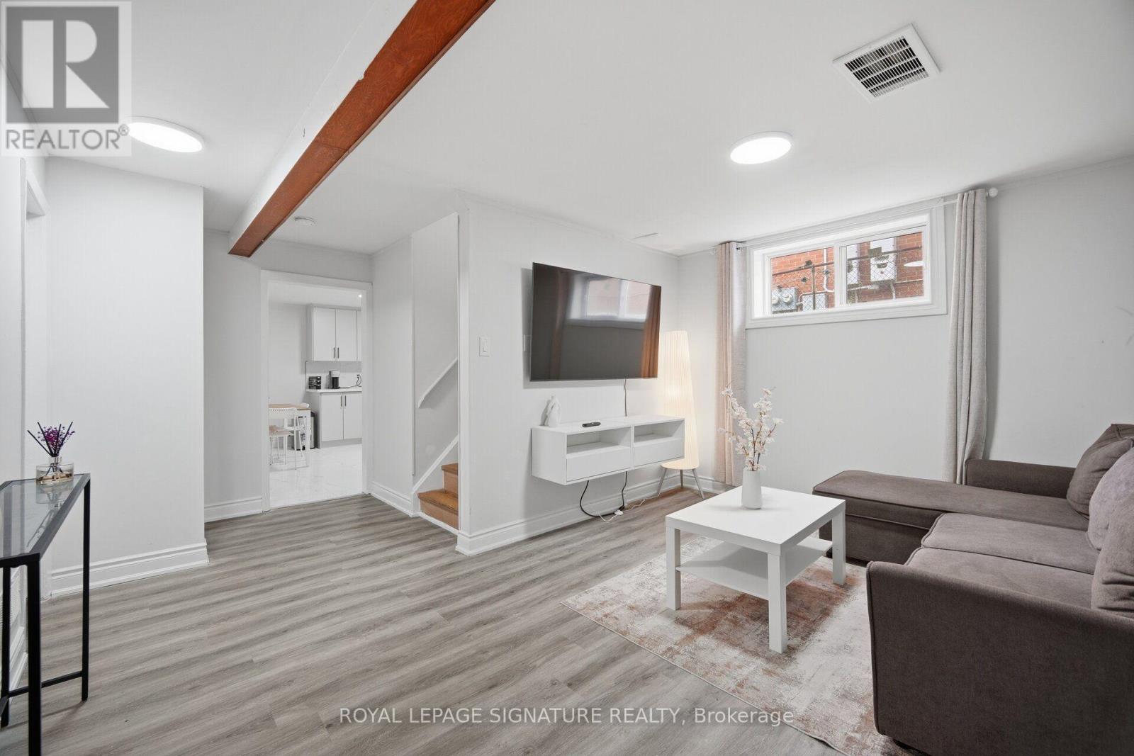51 WILTON DRIVE - 38