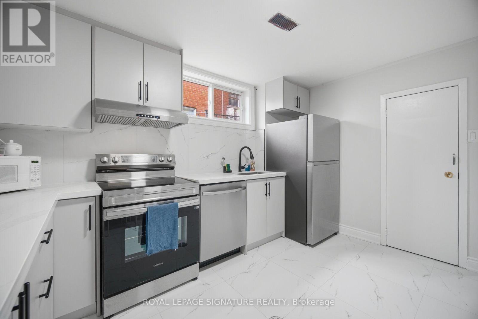 51 WILTON DRIVE - 41