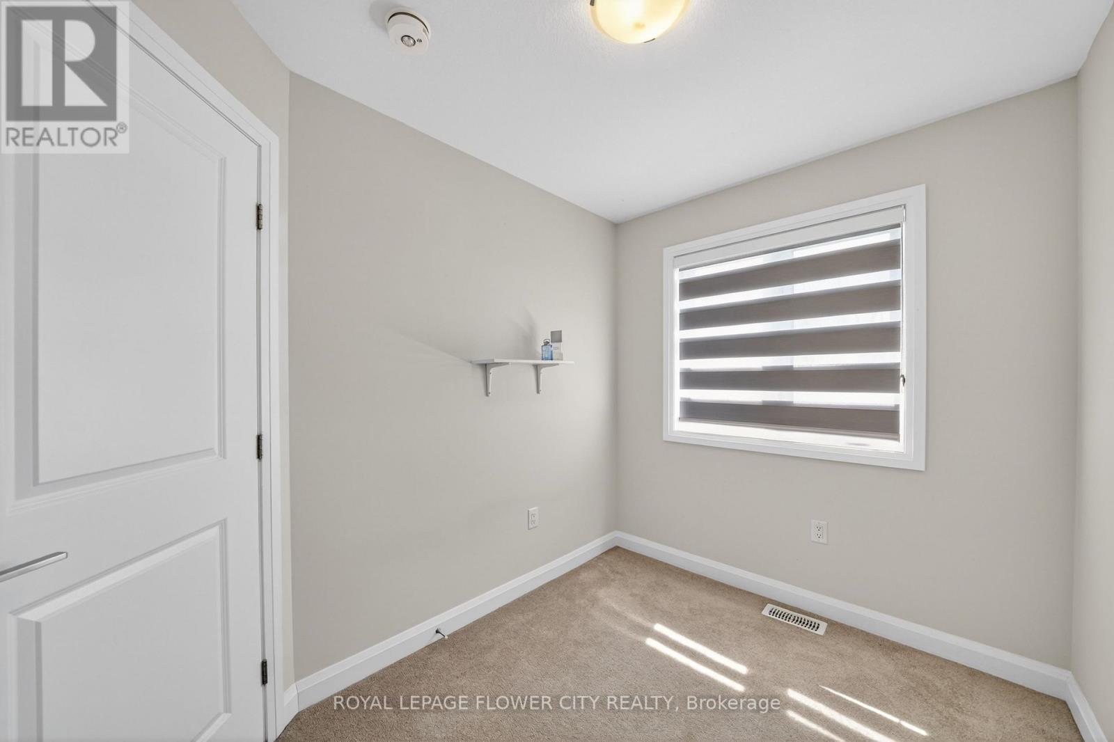 #28 1169 GARNER ROAD E - 19