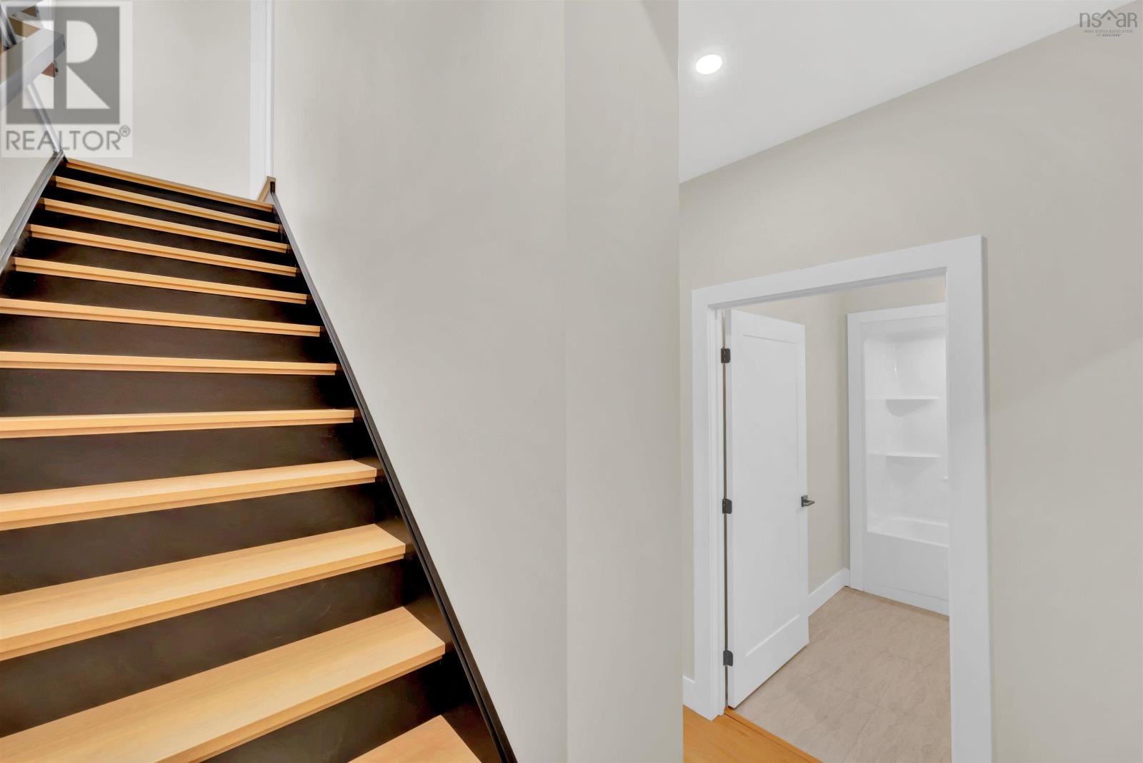 27A 196 Honeygold Drive - 33