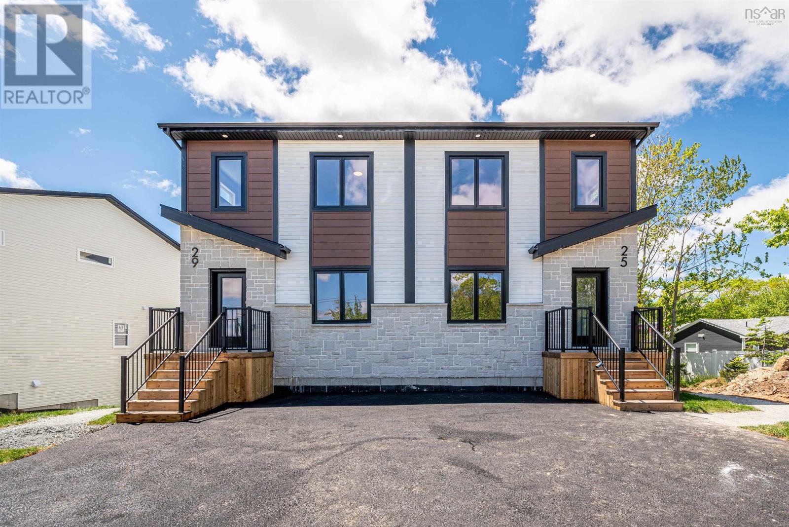 27A 196 Honeygold Drive - 4