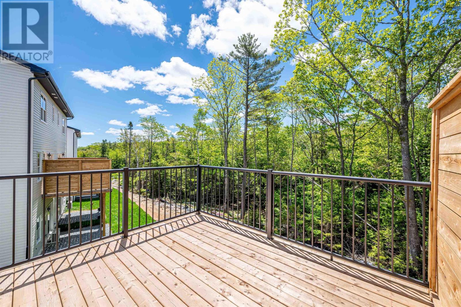 27A 196 Honeygold Drive - 41