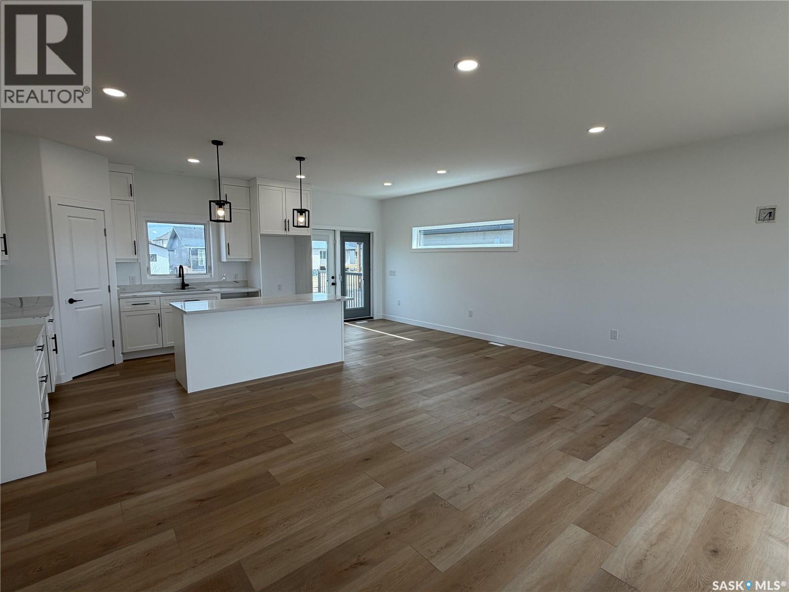 106 Lakewood DRIVE - 10