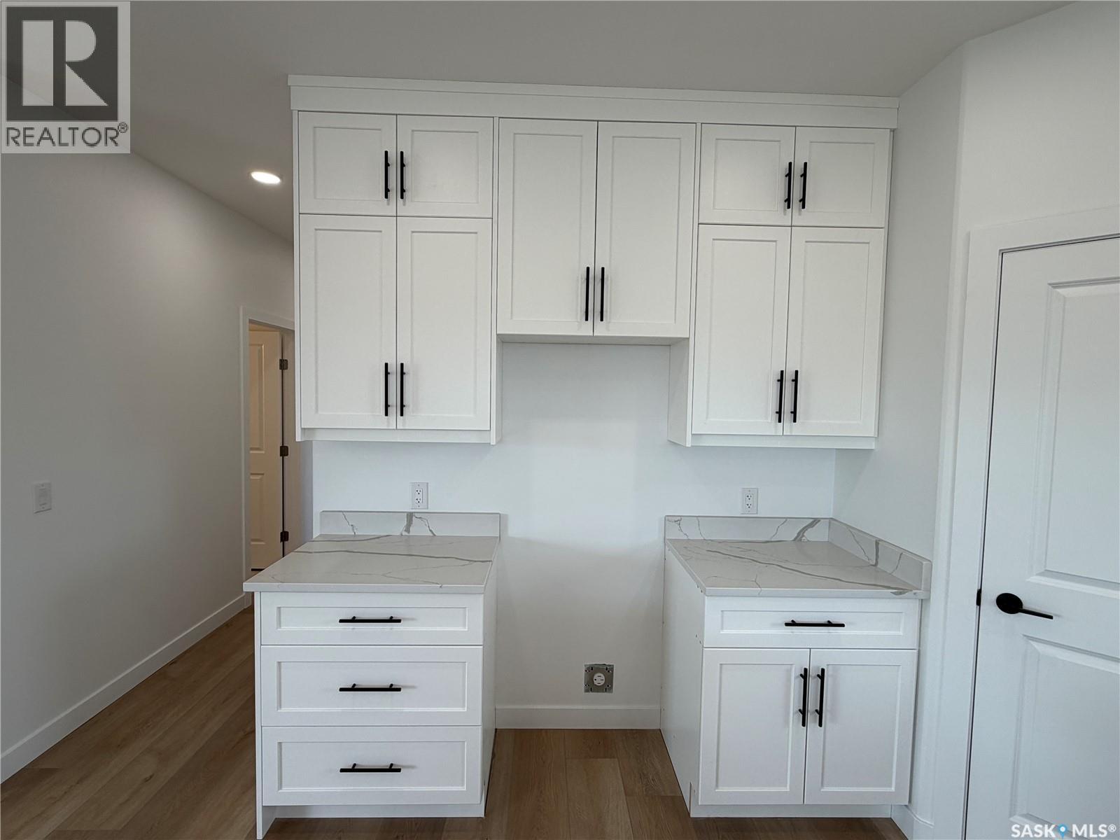 106 Lakewood DRIVE - 25